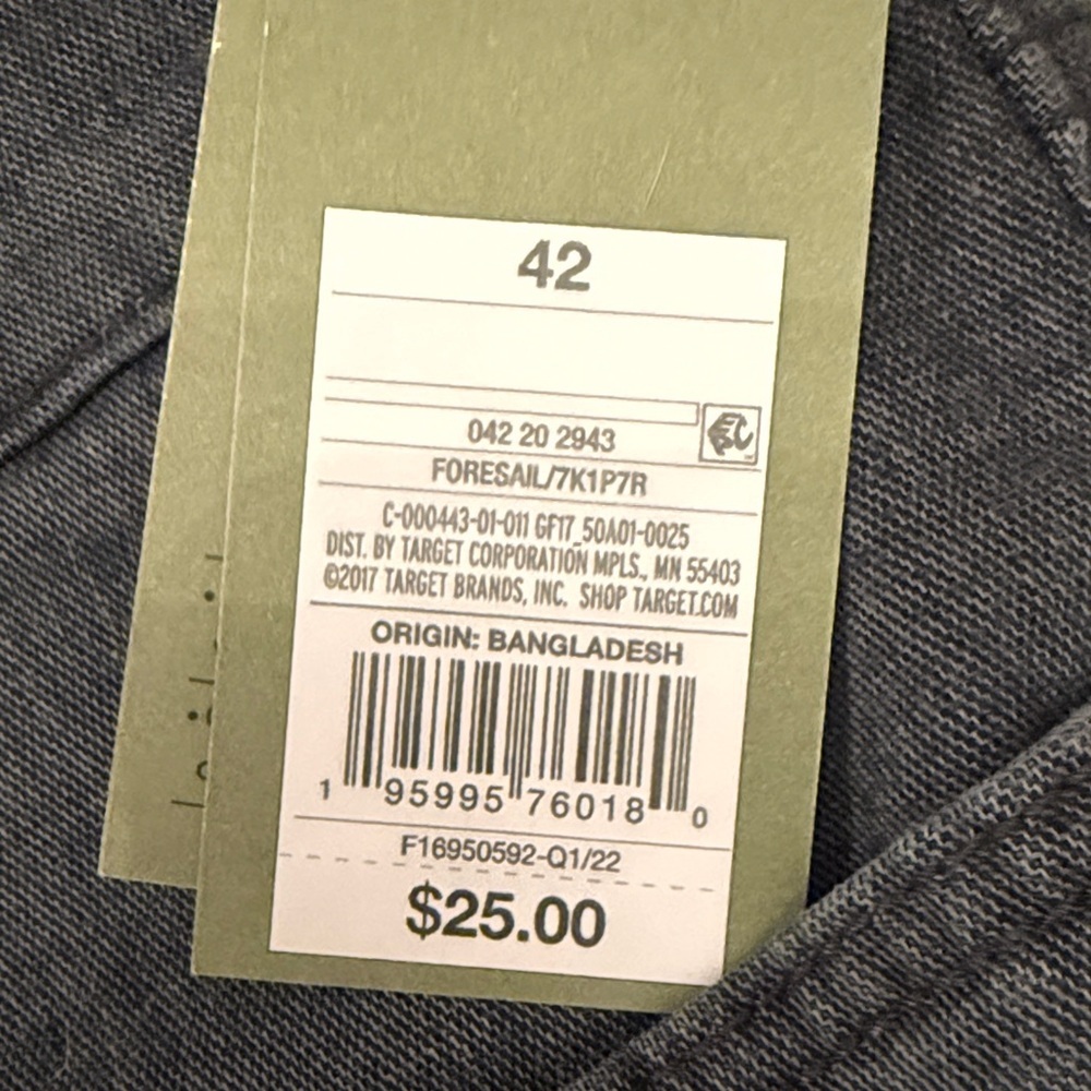 Goodfellow & Co Men's Charcoal Jean Shorts - Picture 5 of 7